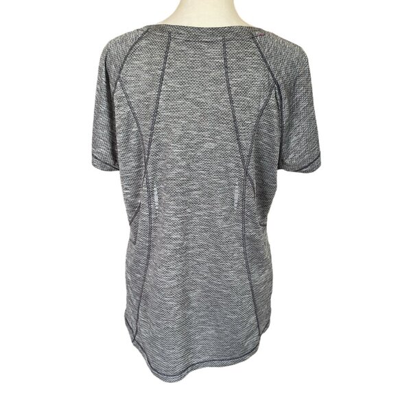 Avia women's XL gray heather stretchy pullover short sleeve crew neck t-shirt - Picture 4 of 10